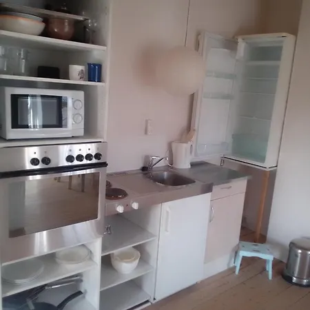 With Balcony In * Hojer