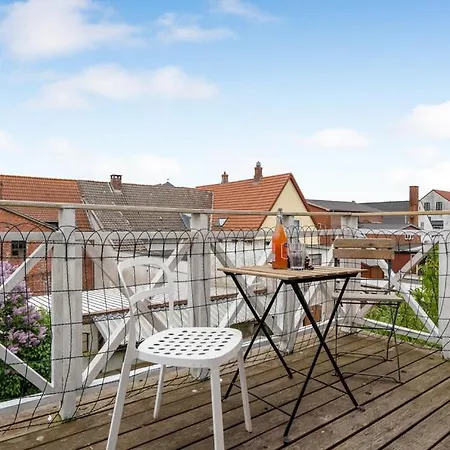 Apartment With Balcony In *
