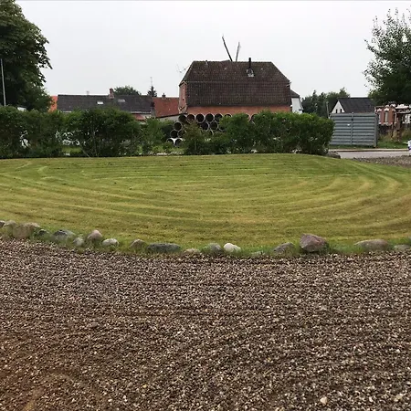 Apartment With Balcony In Hojer