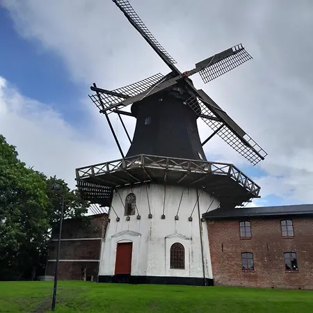 Appartamento With Balcony In *